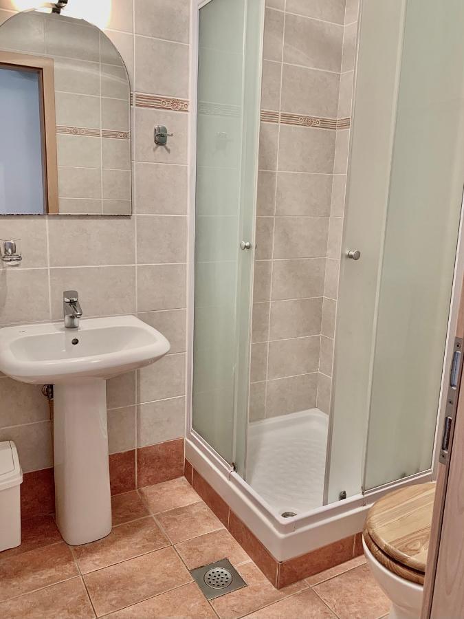 Apartments Happy Stay Center Baska Екстериор снимка