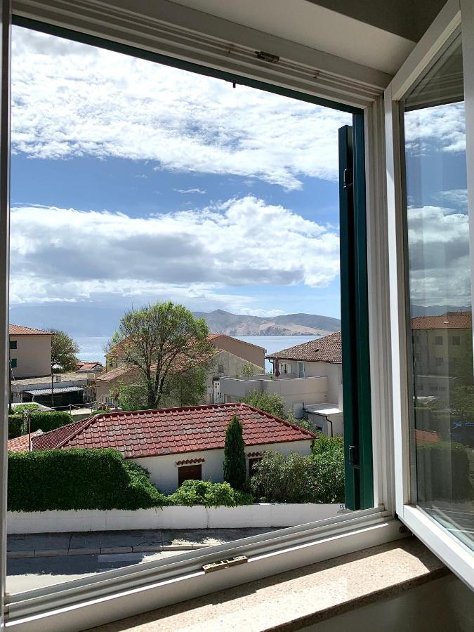 Apartments Happy Stay Center Baska Екстериор снимка