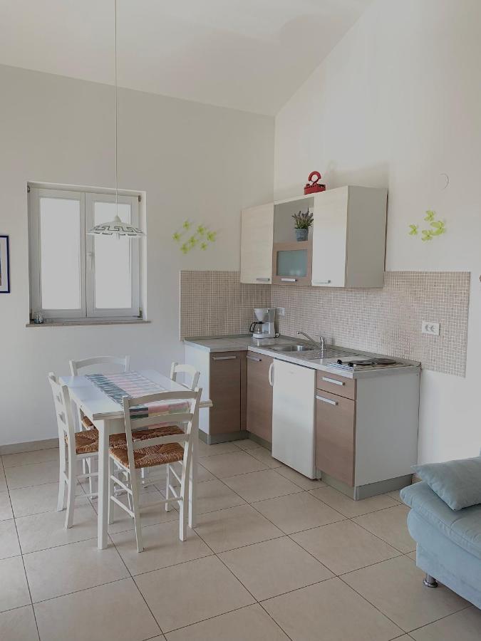Apartments Happy Stay Center Baska Екстериор снимка