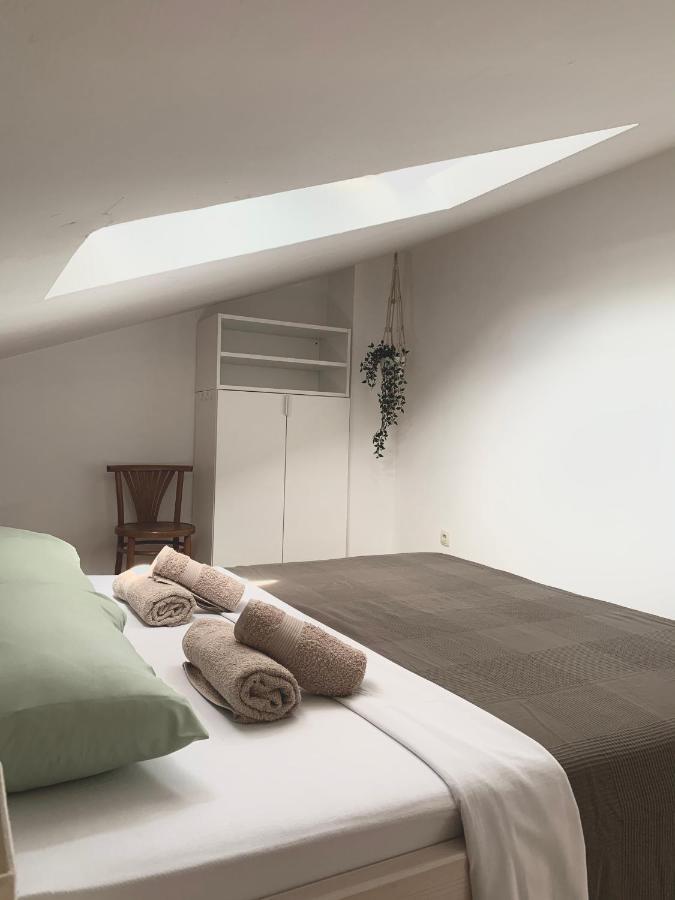 Apartments Happy Stay Center Baska Екстериор снимка