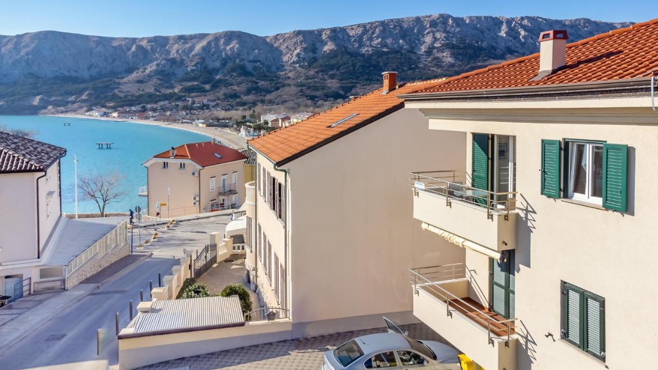 Apartments Happy Stay Center Baska Екстериор снимка